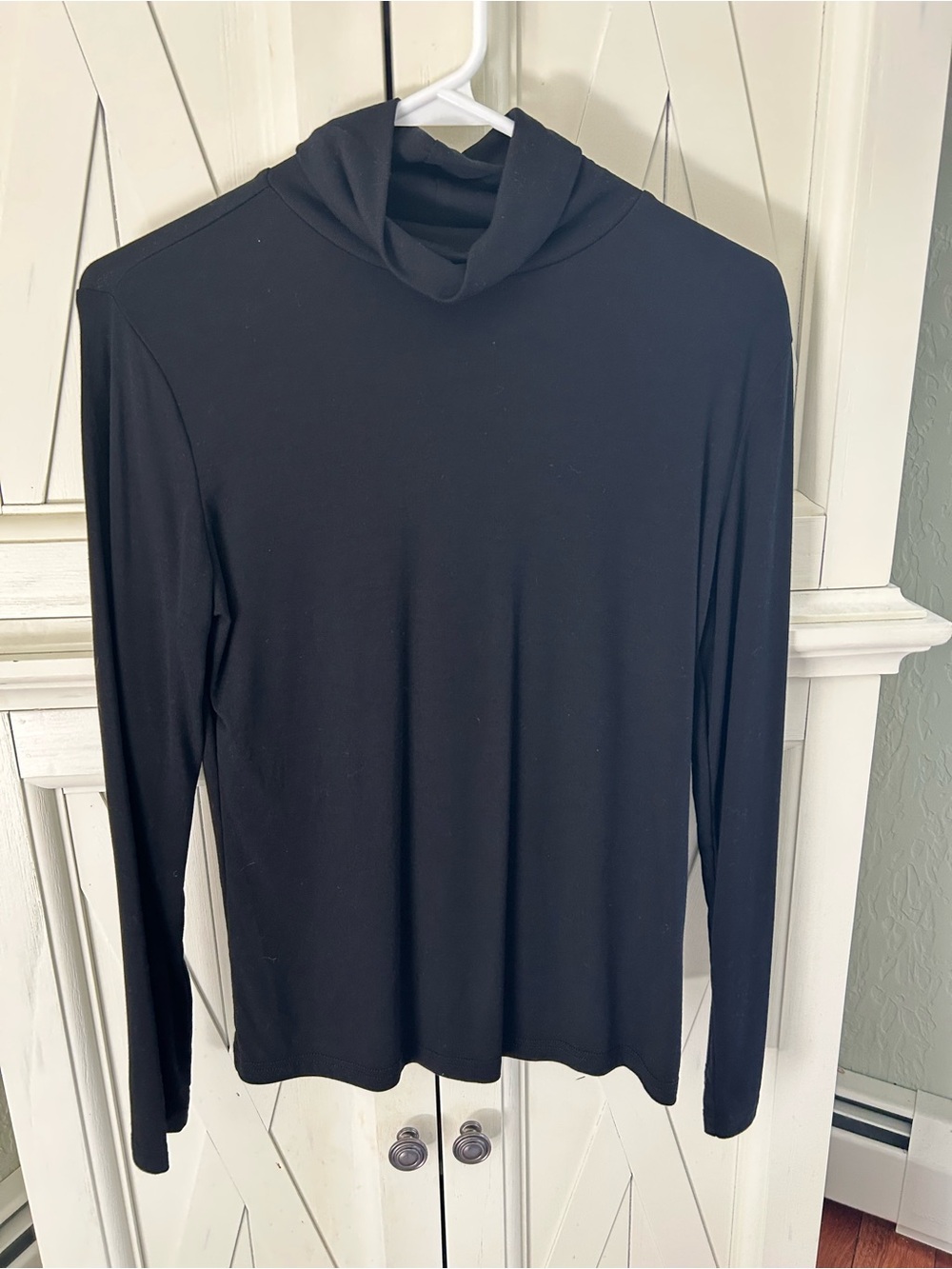 Black Long Sleeve Turtleneck Top